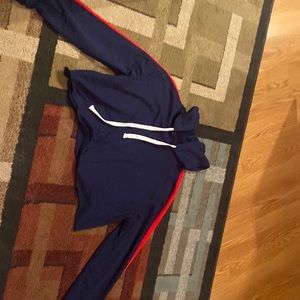 cropped hoodie